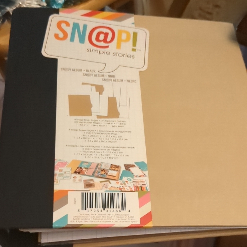 Sn@p! Photo/Scrapbook Album w/Pocket Clear Pages